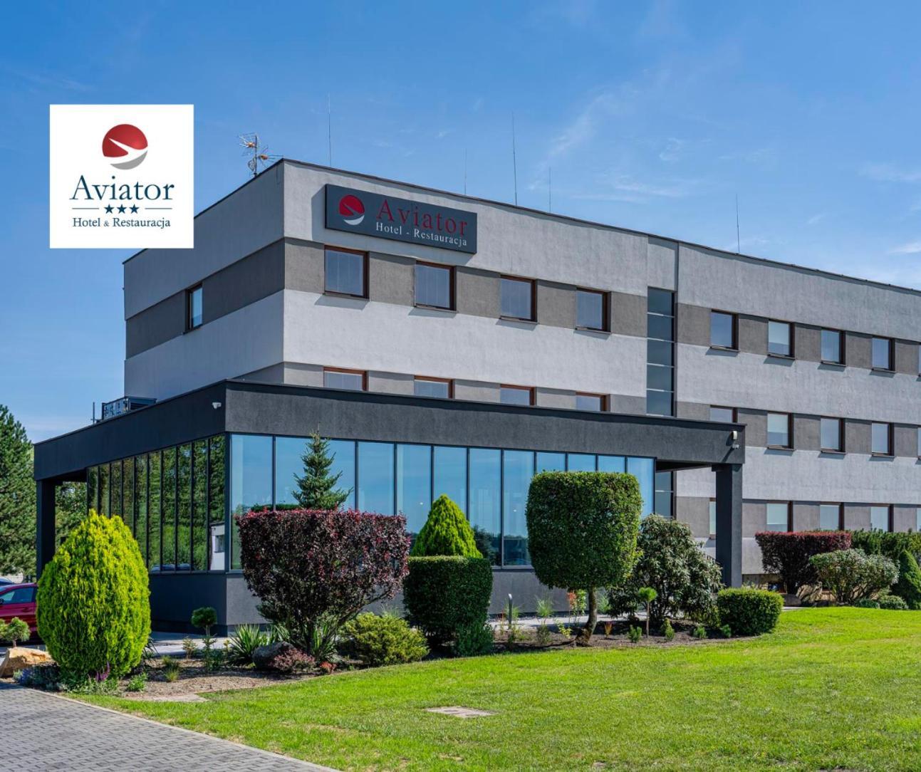Hotel Aviator Kamien Slaski ภายนอก รูปภาพ